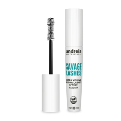 Andreia – Savage Lashes...