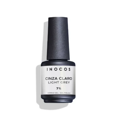 INOCOS - Verniz Gel Cinza Claro 7% Verniz Gel com fórmula duradoura e pigmentada REF. 91.18.419 Apresentamos-te o Verniz Gel INOCOS Cinza Claro 7% da Coleção You&Me. Cor Cinza. Detalhes: Verniz Gel Vegan & Cruelty Free Quantidade: 15ml Modo de uso: Após a aplicação da Base, aplica uma ou duas camadas finas de Verniz Gel. Catalisa em Lâmpada UV (160s) ou LED (60s).