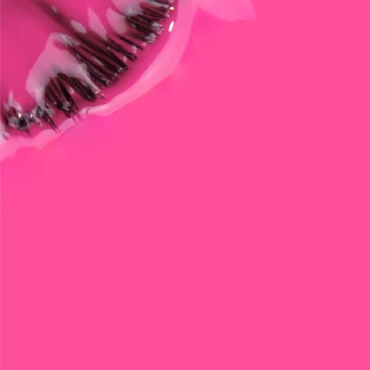 INOCOS - Like Gel 239 Rosa Fuchsia Néon Verniz Efeito Gel de Alta Duração REF. 91.26.146 Apresentamos-te o Like Gel INOCOS 239 Rosa Fuchsia Néon da Coleção Época Alta. Cor Rosa. Detalhes: Verniz Vegan Quantidade: 11ml Modo de uso: Verniz Efeito Gel de secagem rápida ao ar de longa duração. Utiliza os complementos Like Gel para uma duração até 2 semanas. PRECAUÇÕES: USO EXTERNO. INFLAMÁVEL. AGITAR ANTES DE USAR. ARMAZENAR NA VERTICAL, EM LOCAL FRESCO AO ABRIGO DA LUZ. MANTER FORA DO ALCANCE DAS CRIANÇAS.